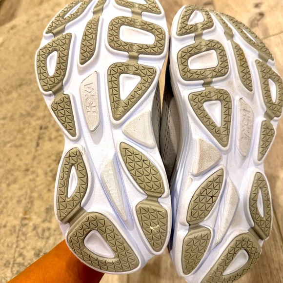 HOKA Women's Bondi 8 Harbor Mist/Lunar Rock, Size 7.5 - Picture 9 of 9